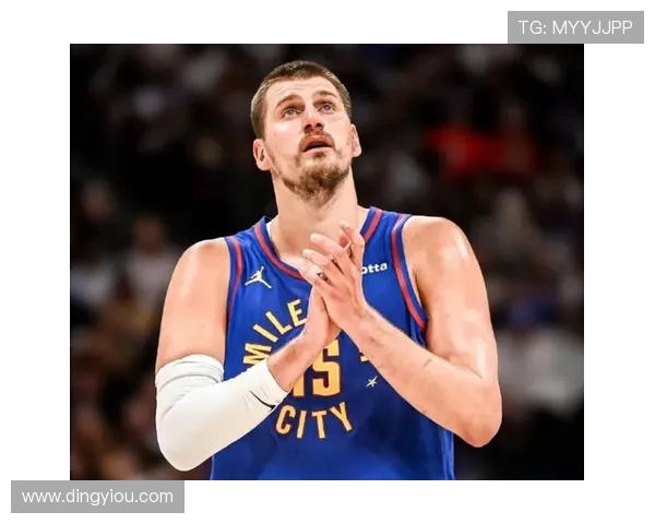 约基奇能否在本赛季超越威少成为历史三双榜第一人 约基奇能否在本赛季超越威少成为历史三双榜第一人